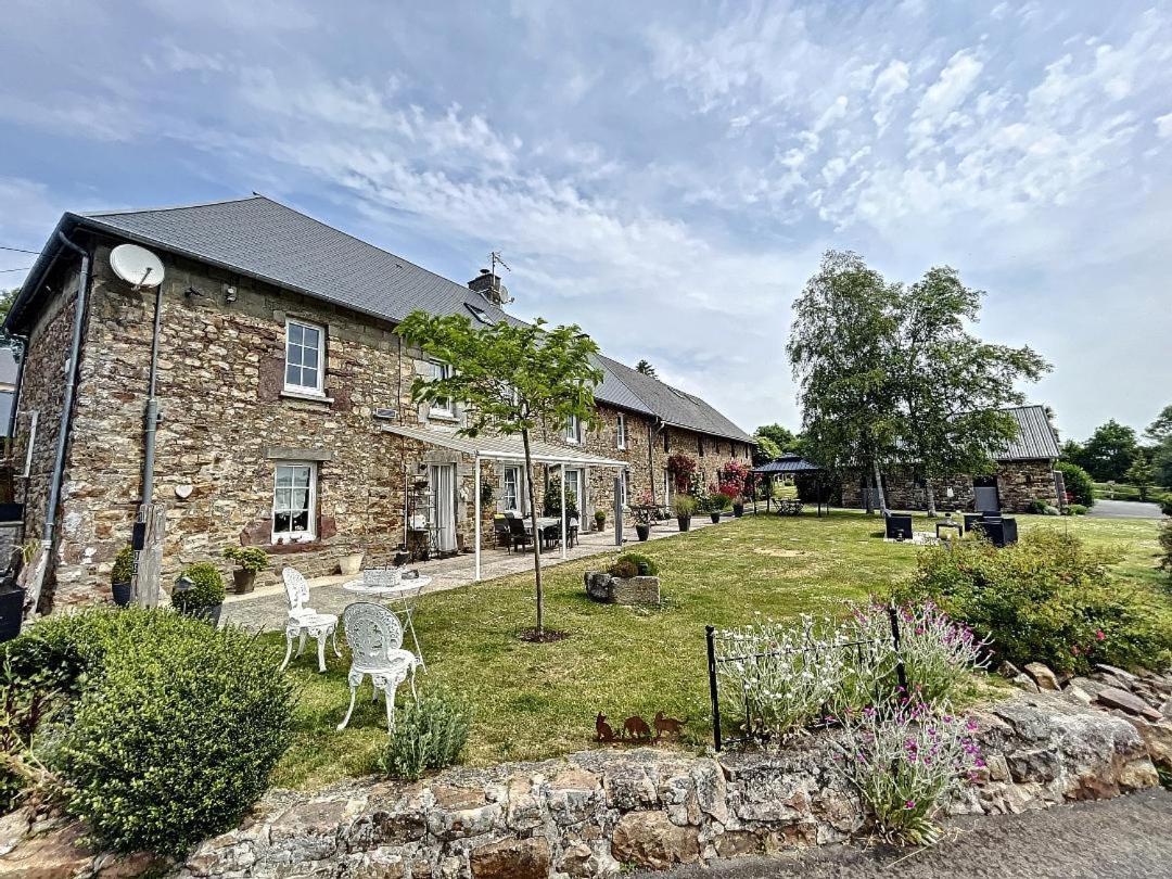 Chambres D'Hotes La Clef Des Champs Montpinchon エクステリア 写真